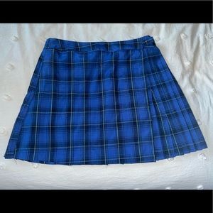 Wild fable blue plaid pleated skirt